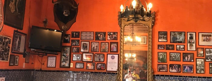 El Taquito Restaurante Taurino is one of สถานที่ที่ Malena ถูกใจ.