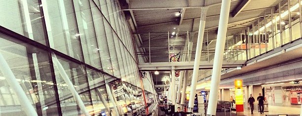 Warsaw Chopin Airport (WAW) is one of Agneishca’s Liked Places.