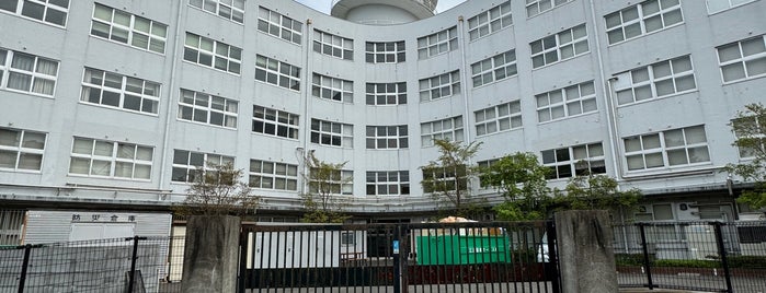 東海大学 代々木キャンパス is one of 山田守の建築 / List of Mamoru Yamada buildings.