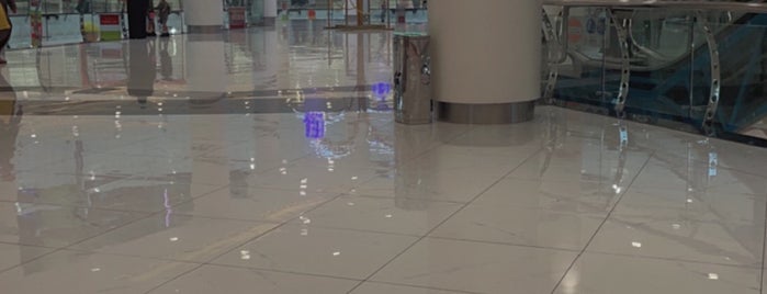 Oman Avenues Mall is one of Oman.