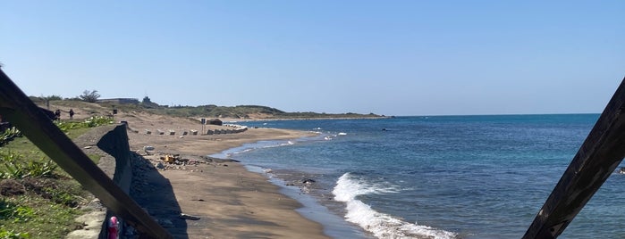 Qianshui Bay is one of Food/Travel.