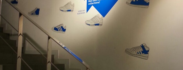 Adidas Originals Store Madrid is one of Shopping Madrid.