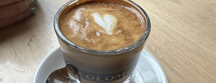 La Colombe Coffee Roasters is one of Tempat yang Disukai Rick.