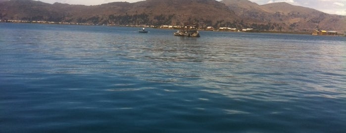 Bahía de Puno is one of Locais curtidos por Lizzie.