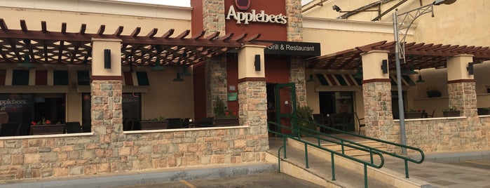 Applebee's is one of 20 favorite restaurants.