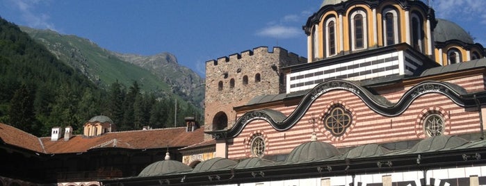 Рилски манастир (Rila Monastery) is one of Рилските езера.