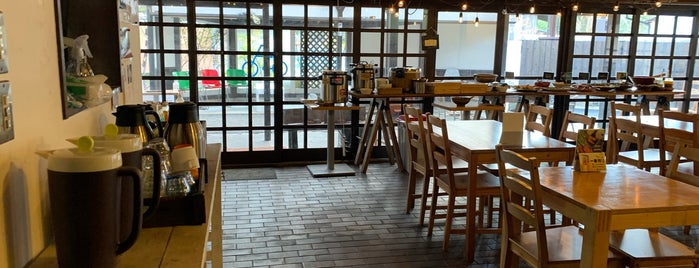 OHARA RIVERSIDE CAFE KIRIN 来隣 is one of おいしおすえ～♪.