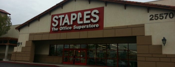 Staples is one of Bradさんのお気に入りスポット.