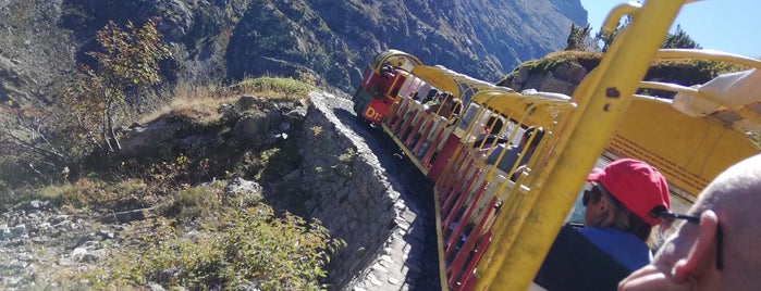 Le Petit Train d'Artouste is one of Valle de Tena.