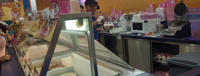 Baskin-Robbins is one of Kimmie's Saved Places.