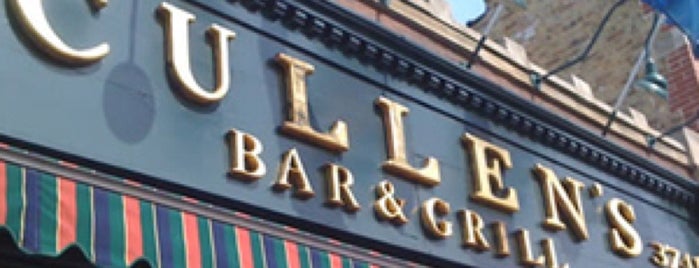 Cullen's Bar and Grill is one of Lugares favoritos de Julie.