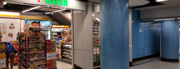 7-Eleven is one of http://Facebook.com/www.dnaphone.us.