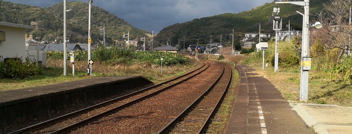 Yutama Station is one of 山陰本線の駅.