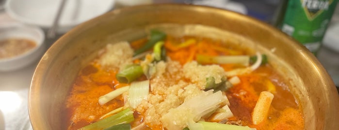 종로 계림 닭도리탕 원조 is one of Dinner & Drink 강남.