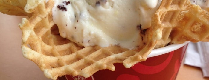 Cold Stone Creamery is one of The 7 Best Places for a Strawberry Dessert in Reno.
