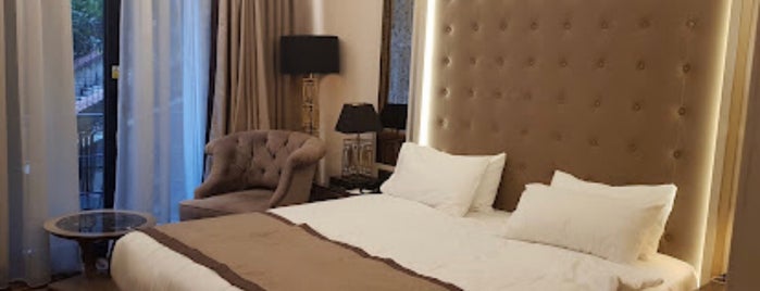 Ramada Hotel & Suites Golden Horn is one of สถานที่ที่ Fuat ถูกใจ.