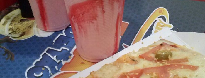 Shake Pizza is one of Favoritos.