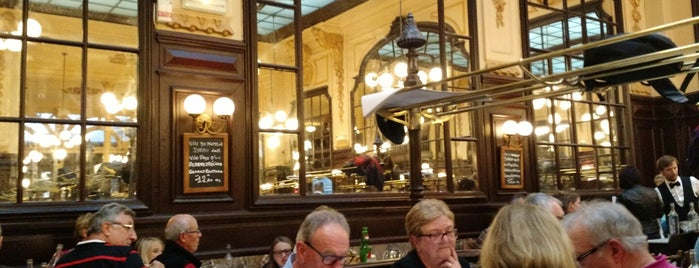 Bouillon Chartier is one of Paris 2014.