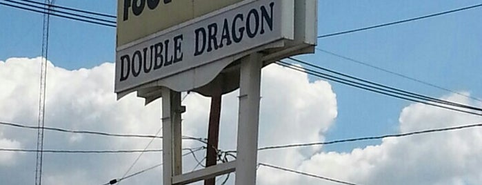 Double Dragon Chinese Restaurant is one of Tempat yang Disukai Michael.