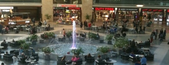 Aeroporto Ben Gurion (TLV) is one of Airports I've visited.