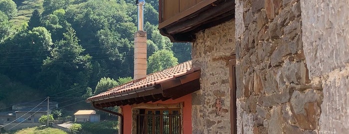 Casa Jamallo is one of Asturias.