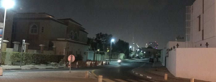 Kuwait street is one of UAE.