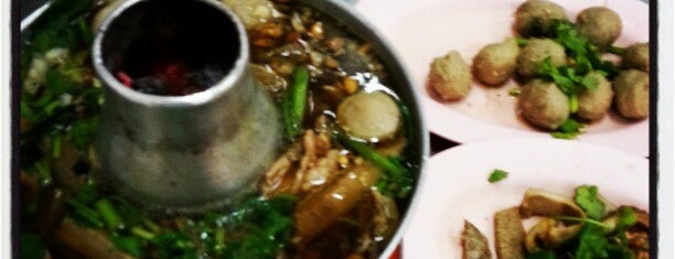 Heng Chun Seng is one of Must Try: food 2011-2012.