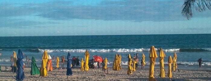Praia De Piatã is one of Posti che sono piaciuti a Alexandre.