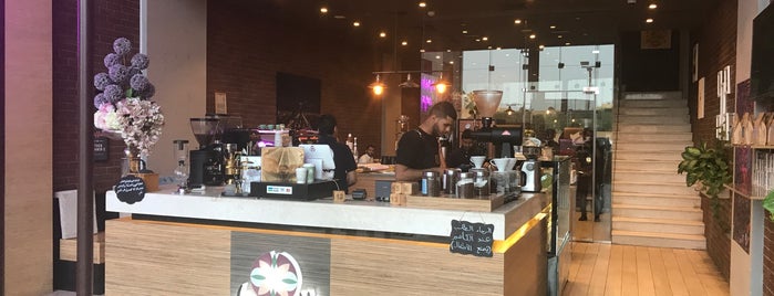 Abaq Coffee Roasters is one of Riyadh cafes.