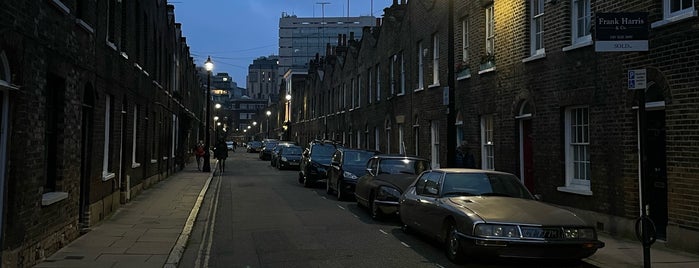 Roupell Street is one of London.