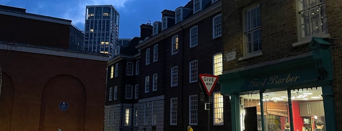 Roupell Street is one of London.