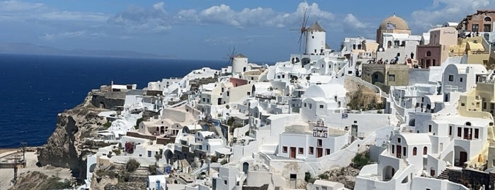 Oia is one of Best Greek Islands.