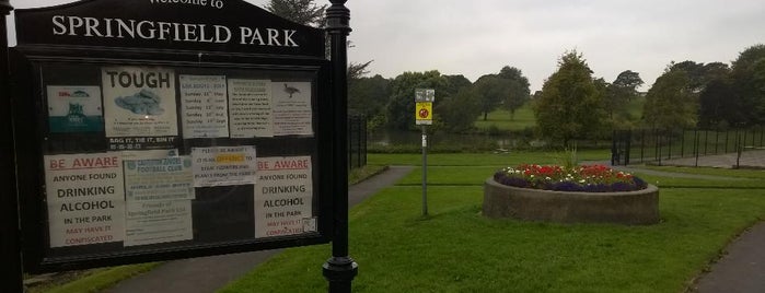 Springfield Park is one of Lugares favoritos de Lisa.