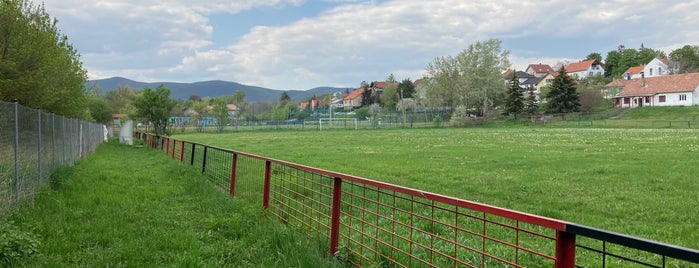 Izbégi Baseball Pálya is one of Badge.