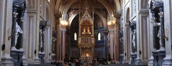 Собор Святого Иоанна Крестителя (Латеранская базилика) is one of Roma.