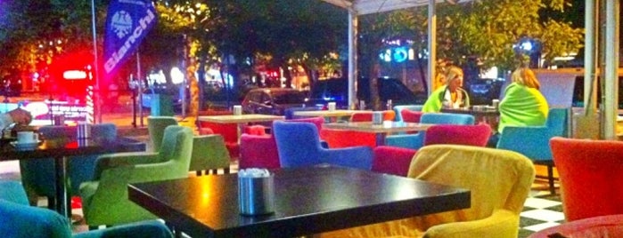 Green Cafe & Restaurant is one of Must-visit Yemek in Kocaeli.