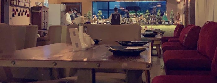 Gillardino Lounge is one of Riyadh🇸🇦.