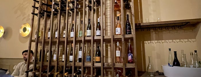 Aspen & Mersault is one of Wine Bars And Shops London.