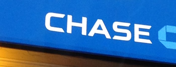 Chase Bank is one of Orte, die Corinne gefallen.