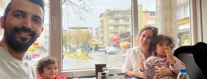 Fasulye Tanesi is one of İzmir 4.