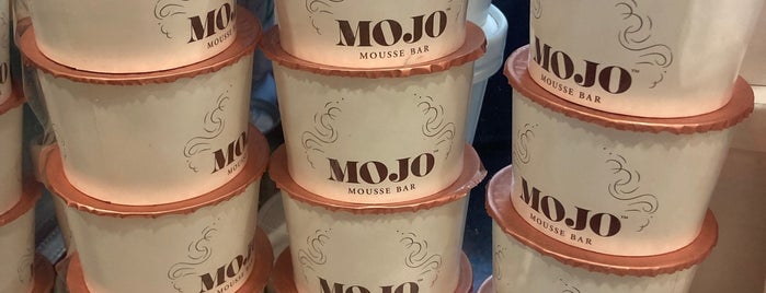 Mojo Mousse Bar is one of The Dog's Bollocks' Harlem Playlist.