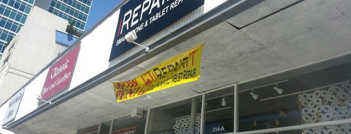 iRepairIT - iPhone iPad and Cell Phone Repair is one of สถานที่ที่ Chester ถูกใจ.