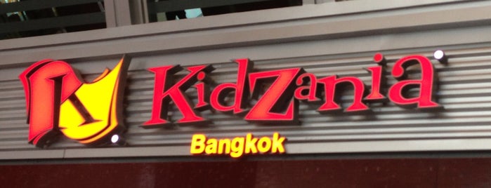 KidZania Bangkok is one of My favorite place.
