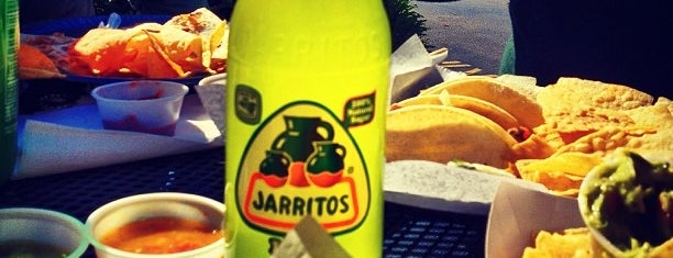 Chubby's Tacos is one of Tempat yang Disukai Jason.