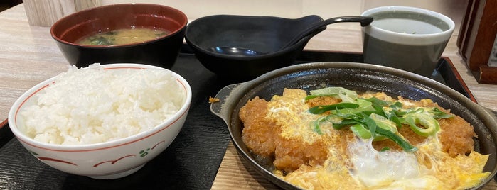 街かど屋 奈良大森町店 is one of 旅先での食事.