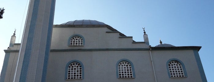 Ahmetbeyli Mevlana Camii is one of Mustafa 님이 좋아한 장소.