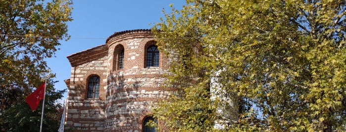 Özlüce Kültür Evi (Kilise) is one of Bursa | Spiritüel Merkezler.