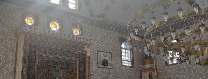 Fatih Camii is one of Bursa İlçeler | Spiritüel Merkezler.