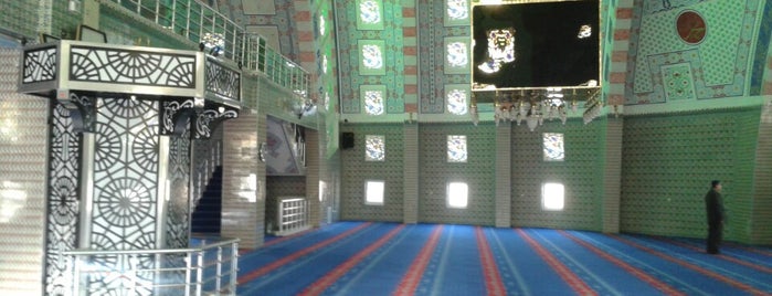 Mekke Camii is one of 👉 Süleyman 님이 좋아한 장소.