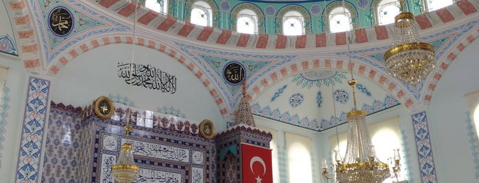 Niseler Camii is one of Tavsanli | Spirituel Merkezler.